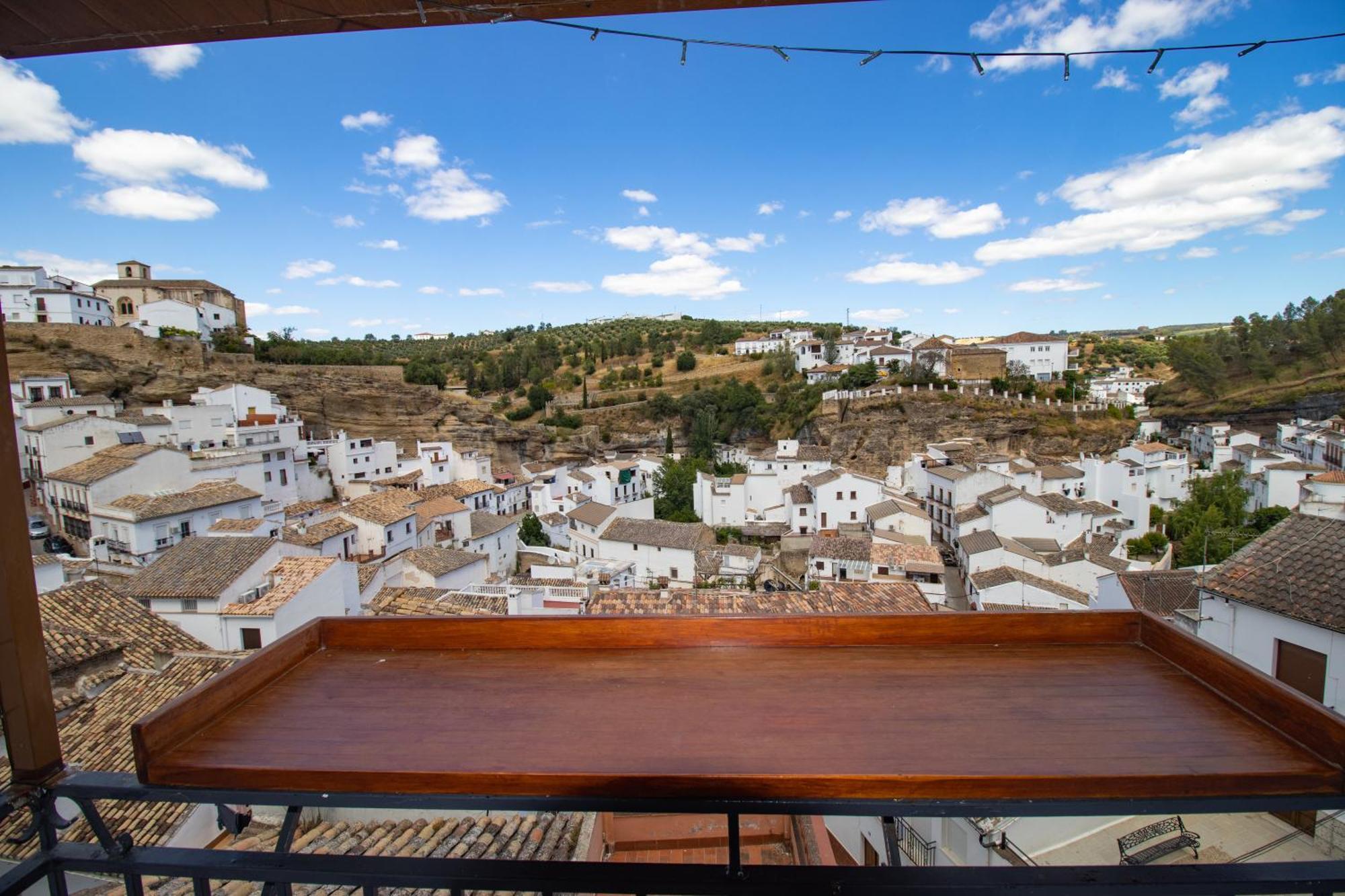 فيلا La Casa De La Lela Setenil De Las Bodegas الغرفة الصورة