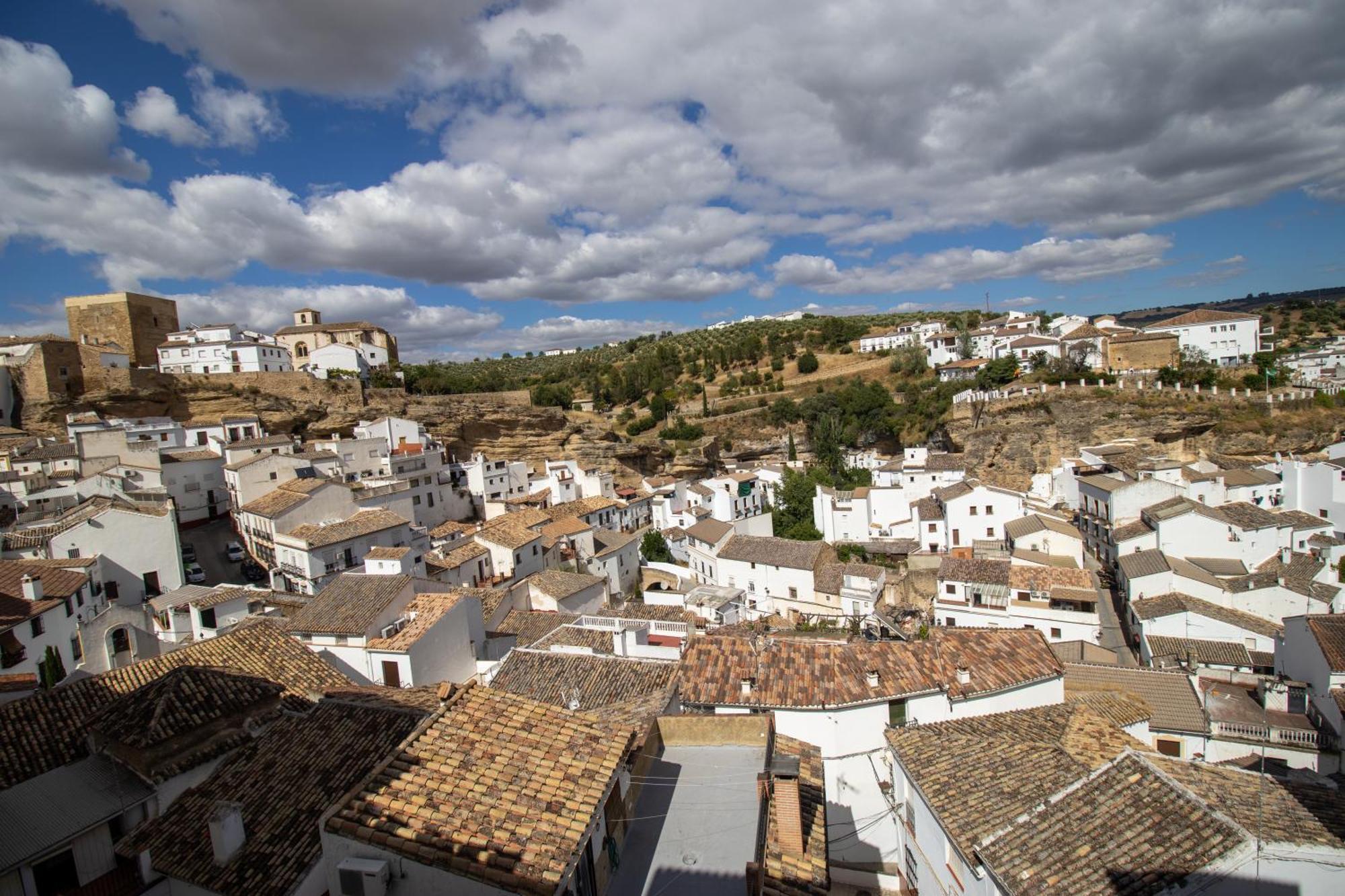فيلا La Casa De La Lela Setenil De Las Bodegas الغرفة الصورة